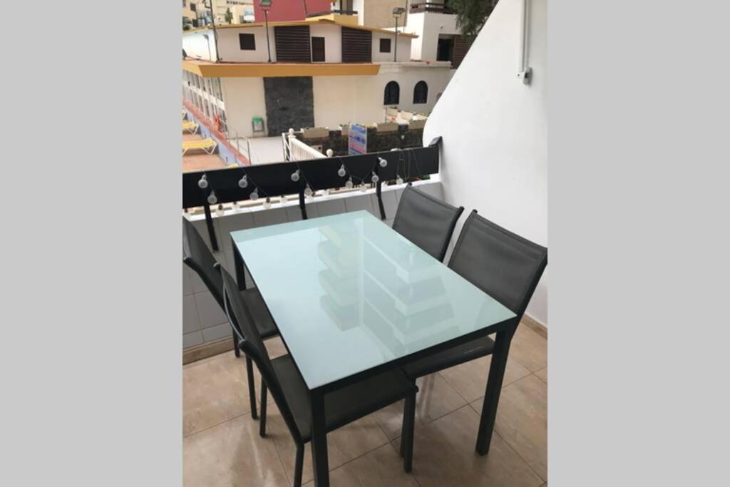 Yumbo Beach Apartment Perfect Location Free Fast Wifi Playa del Inglés Esterno foto