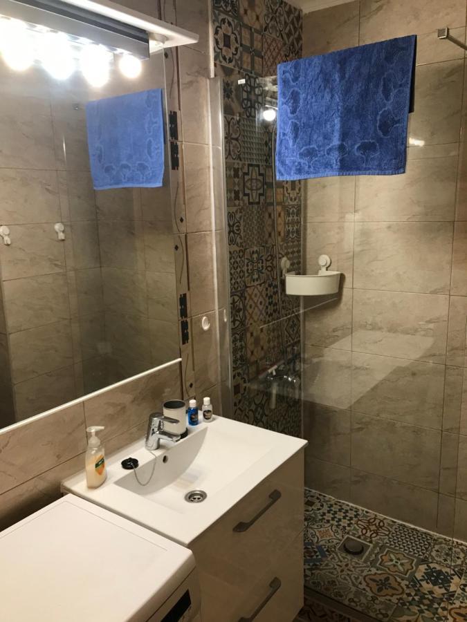 Yumbo Beach Apartment Perfect Location Free Fast Wifi Playa del Inglés Esterno foto
